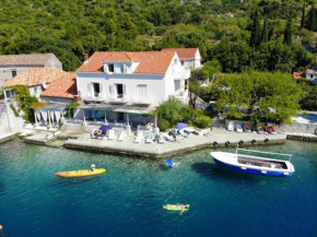 Seagull apartment - Waterfont with sunbeds! Unique